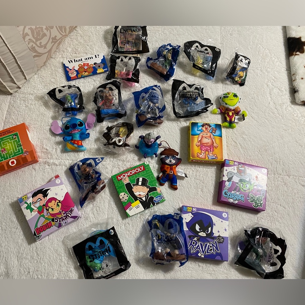 25 unopened McDonald toys